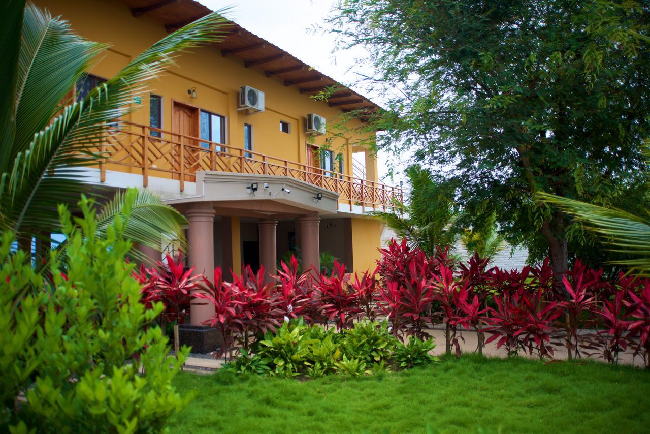 Hotel Soberao エスメラルダス エクステリア 写真