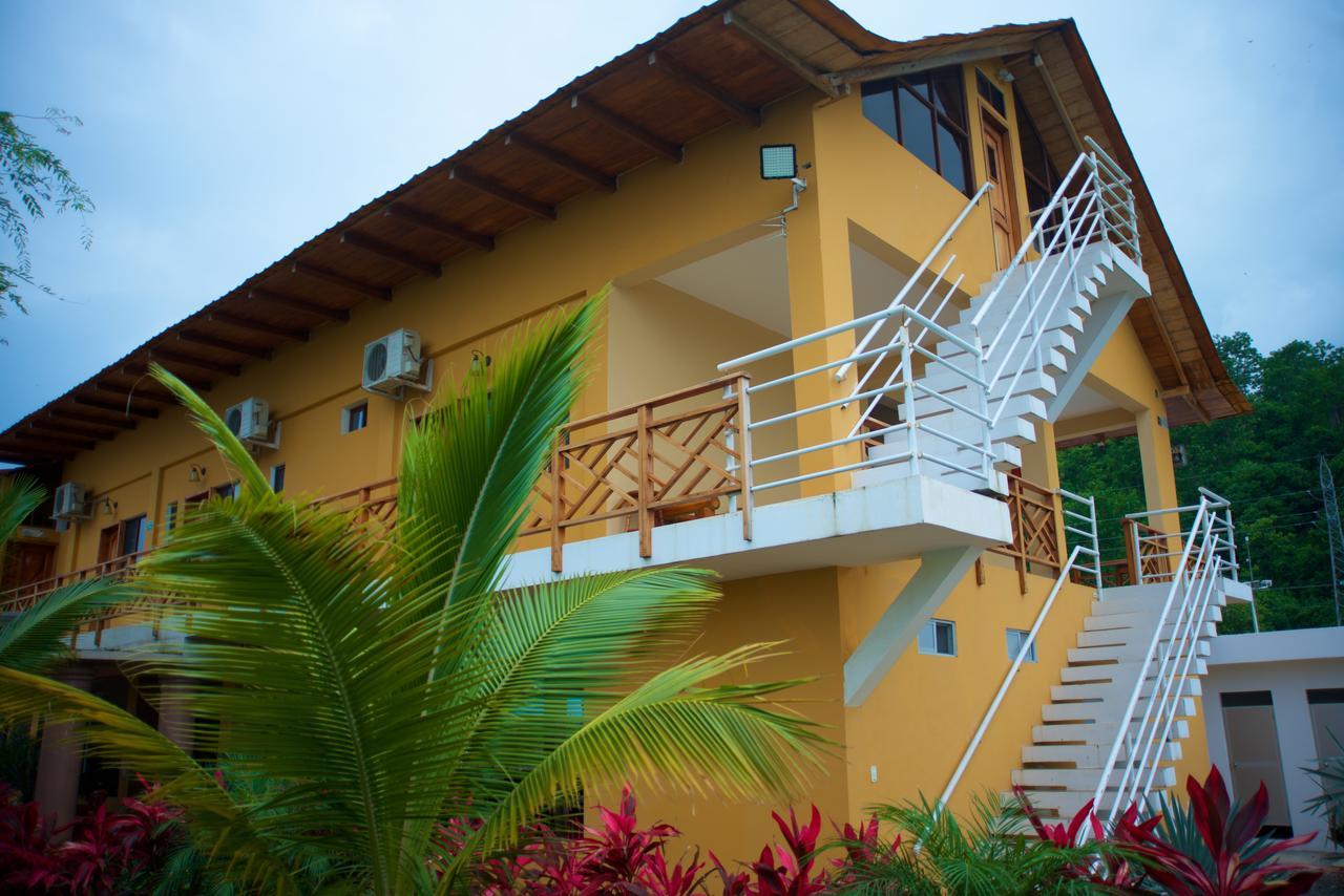 Hotel Soberao エスメラルダス エクステリア 写真