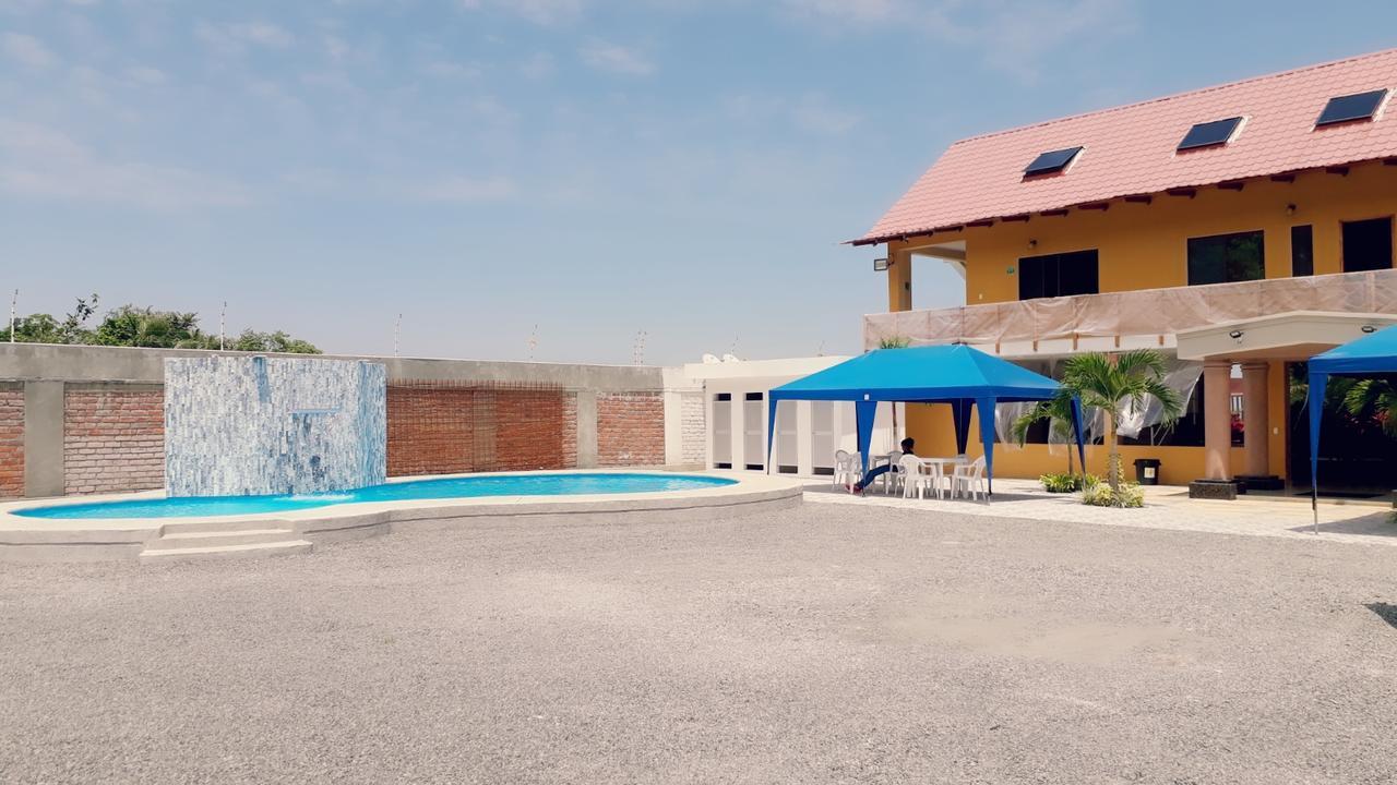 Hotel Soberao エスメラルダス エクステリア 写真