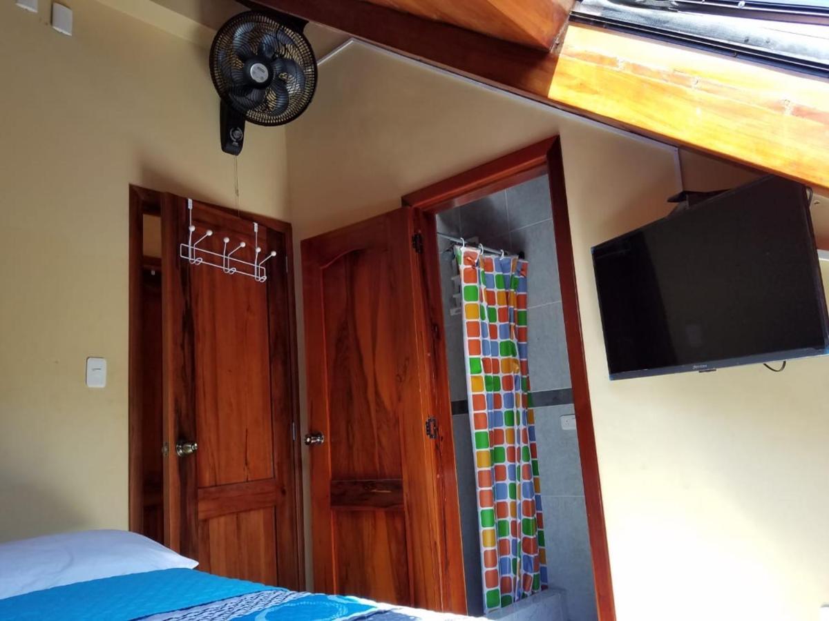 Hotel Soberao エスメラルダス エクステリア 写真