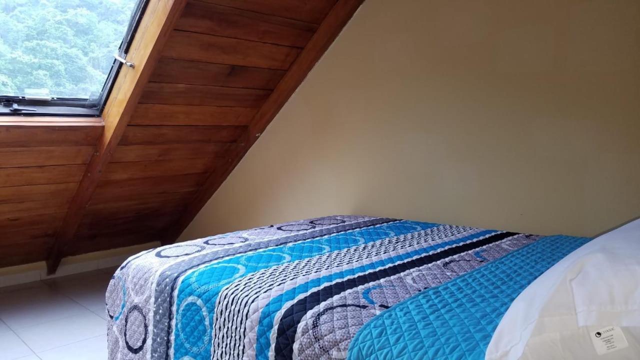Hotel Soberao エスメラルダス エクステリア 写真